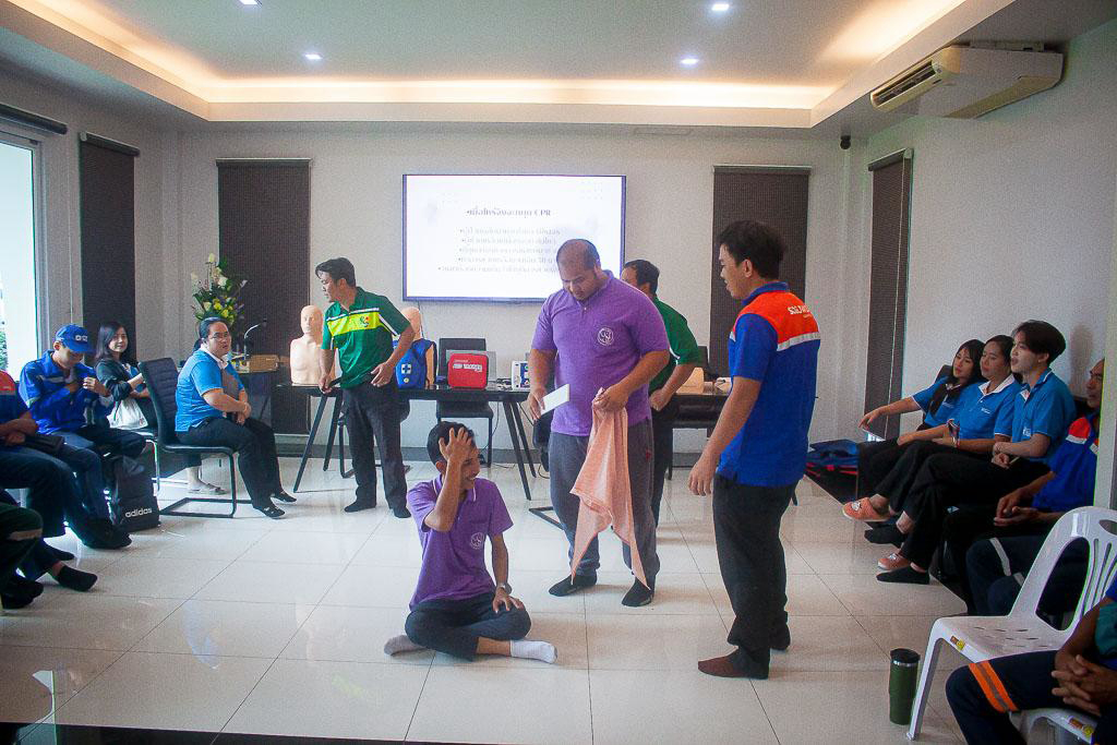training-on-safe-driving-8